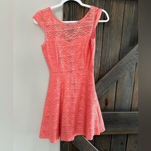 BAILEYBLUE Skater Dress Lace Overlay Lined Sleeveless Pleated Bodice Coral Small